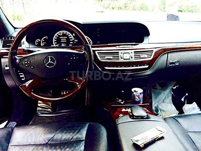 Mercedes S 500 2010, 97,600 km - 5.0 l - Bakı