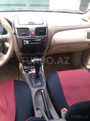 Nissan Sunny 2006, 168,500 km - 1.6 л - Bakı