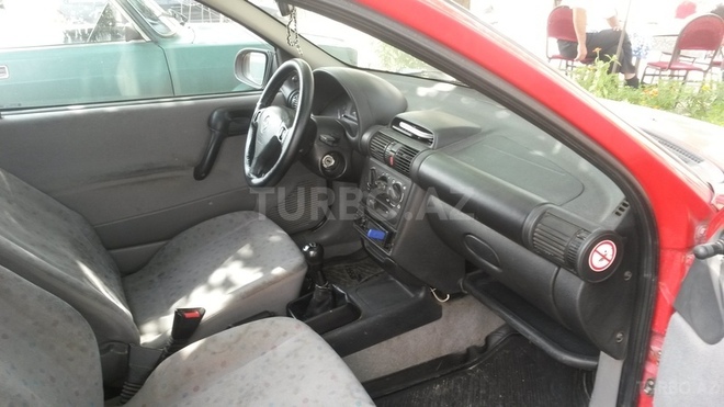 Opel Corsa 1998, 220,000 km - 0.9 l - Bakı