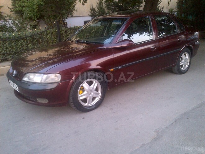 Opel Vectra 1996, 160,000 km - 2.0 l - Bakı