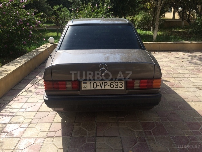 Mercedes 190 1991, 290,000 km - 1.8 l - Bakı