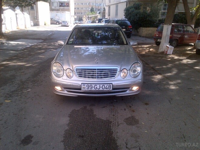 Mercedes E 220 2002, 170,000 km - 2.2 л - Bakı