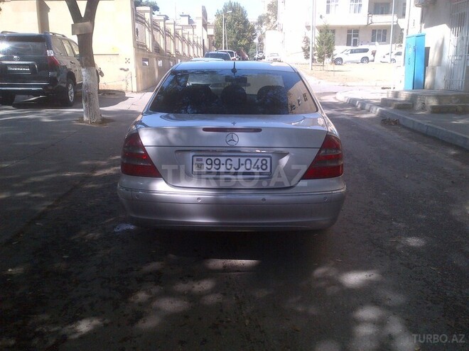 Mercedes E 220 2002, 170,000 km - 2.2 л - Bakı