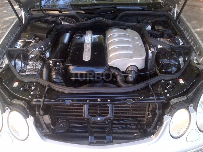 Mercedes E 220 2002, 170,000 km - 2.2 л - Bakı
