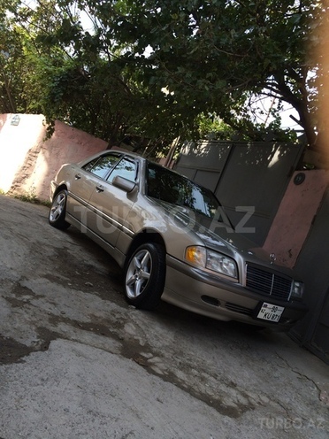 Mercedes C 230 1999, 173,000 km - 2.3 l - Bakı