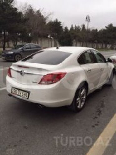 Opel Insignia 2011, 85,000 km - 2.0 л - Bakı