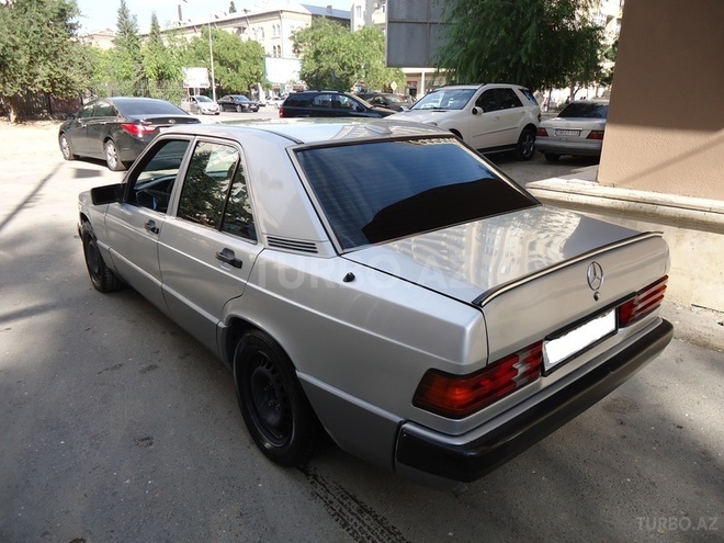 Mercedes 190 1992, 156,544 km - 2.0 l - Bakı