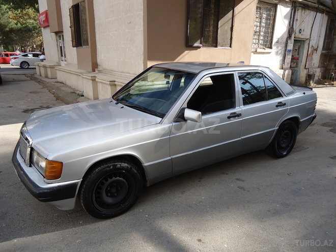 Mercedes 190 1992, 156,544 km - 2.0 l - Bakı