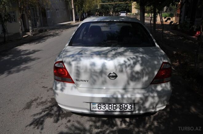 Nissan Sunny 2008, 118,000 km - 1.6 л - Bakı