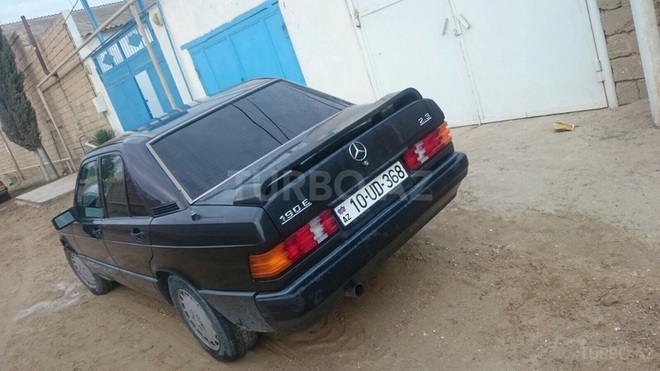 Mercedes 190 1990, 267,000 km - 2.3 l - Bakı