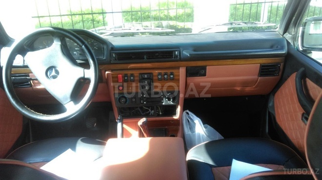 Mercedes G 300 1992, 230,000 km - 3.0 l - Bakı