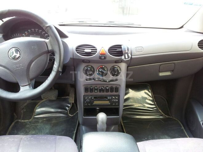 Mercedes A 160 1998, 205,000 km - 1.6 л - Bakı