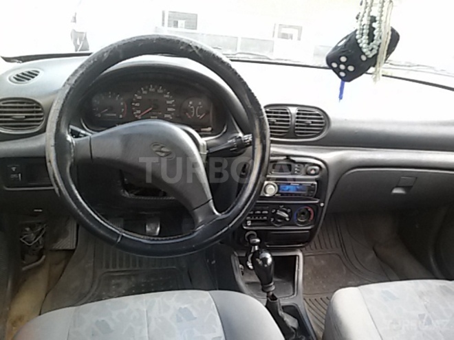 Hyundai Accent 1995, 300,000 km - 1.5 l - Bakı