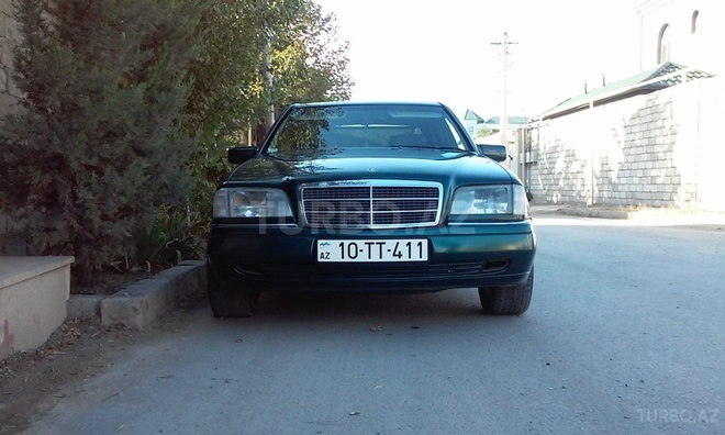 Mercedes C 220 1996, 257,375 km - 2.2 l - Bakı