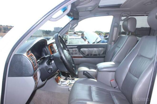 Toyota Land Cruiser 2004, 215,000 km - 4.7 л - Bakı