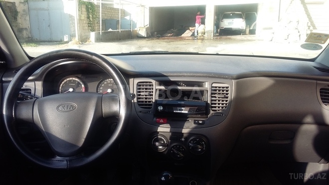 Kia Rio 2009, 250,924 km - 1.4 л - Bakı