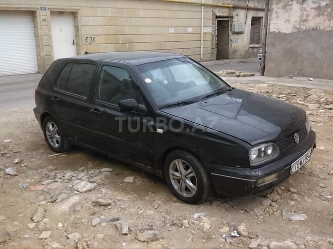 Volkswagen Golf 1995, 140,000 km - 1.8 l - Bakı