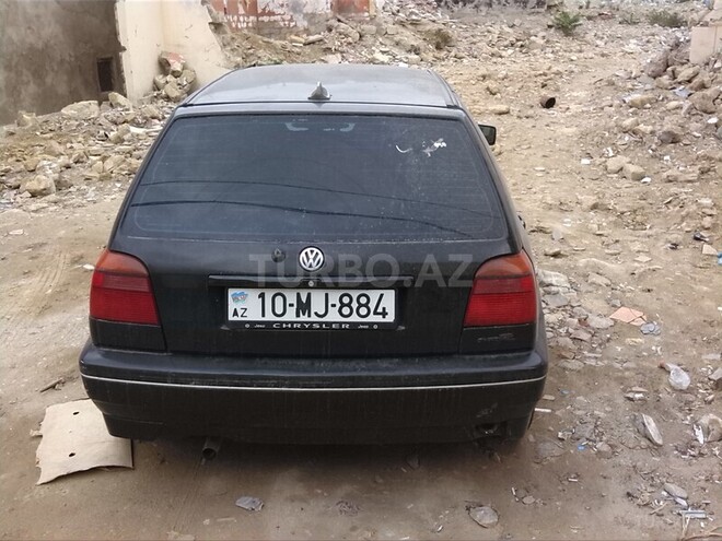 Volkswagen Golf 1995, 140,000 km - 1.8 l - Bakı