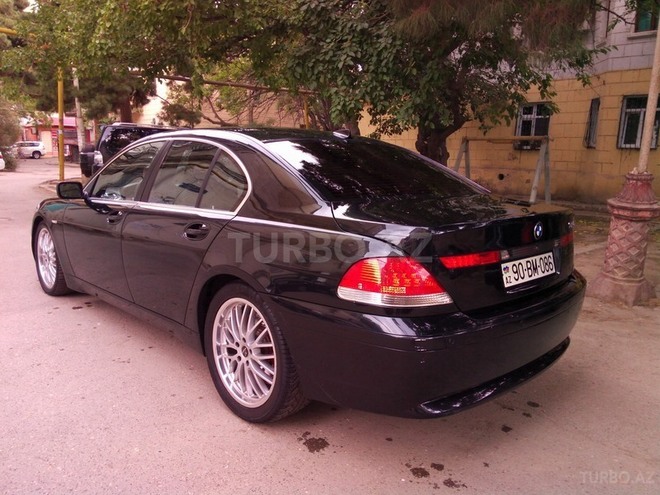 BMW 745 2002, 270,000 km - 3.6 l - Bakı