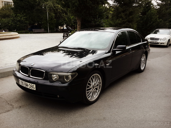 BMW 745 2002, 270,000 km - 3.6 l - Bakı