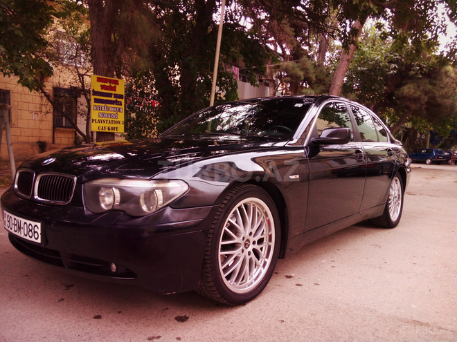 BMW 745 2002, 270,000 km - 3.6 l - Bakı