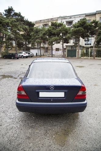 Mercedes C 180 1996, 282,000 km - 1.8 l - Bakı