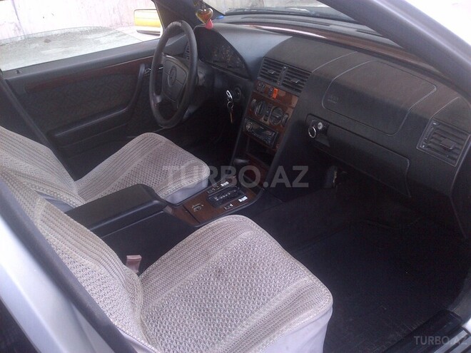 Mercedes C 180 1994, 220,000 km - 1.8 l - Bakı