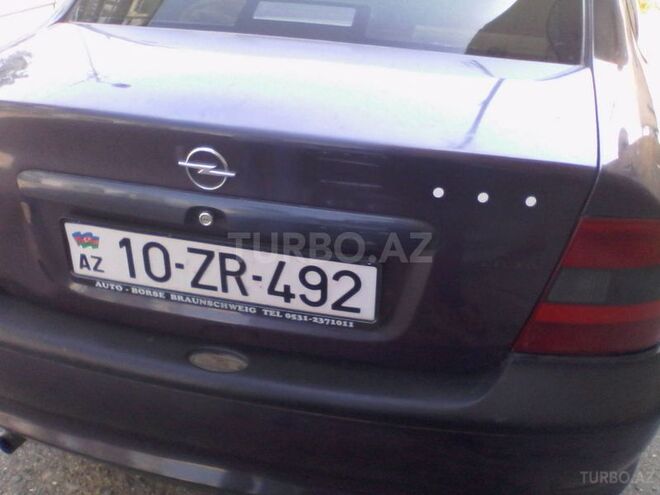 Opel Vectra 1997, 290,000 km - 2.0 л - Bakı