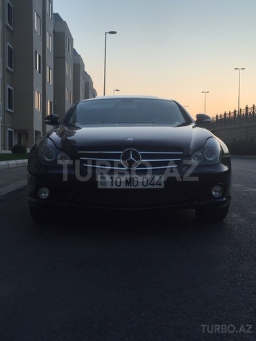 Mercedes  2005, 115,000 km - 5.0 l - Bakı