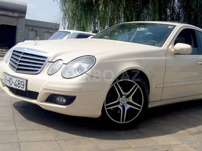 Mercedes E 220 2007, 238,000 km - 2.2 л - Bakı