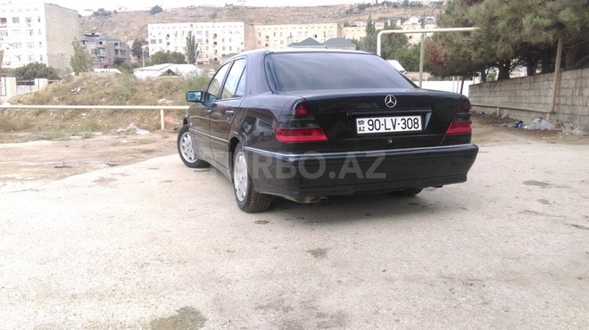 Mercedes C 220 2000, 245,874 km - 2.2 l - Bakı