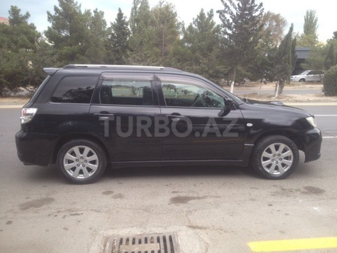 Mitsubishi Airtrek 2003, 147,800 km - 2.0 l - Bakı