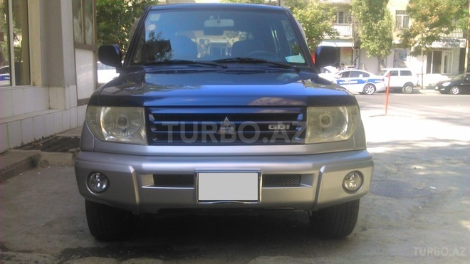 Mitsubishi Pajero io 1999, 186,000 km - 1.8 л - Bakı