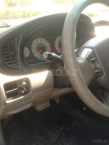 Nissan Sunny 2011, 118,000 km - 1.6 л - Bakı