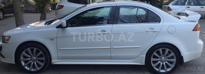 Mitsubishi Lancer 2010, 125,000 km - 2.0 l - Bakı