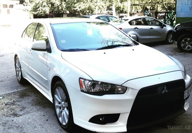 Mitsubishi Lancer 2010, 125,000 km - 2.0 l - Bakı