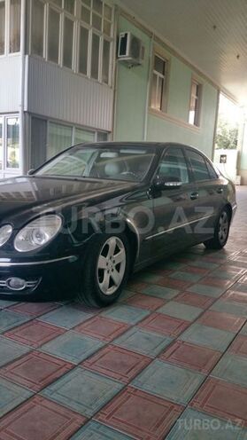 Mercedes E 320 2003, 205,000 km - 3.2 l - Bakı