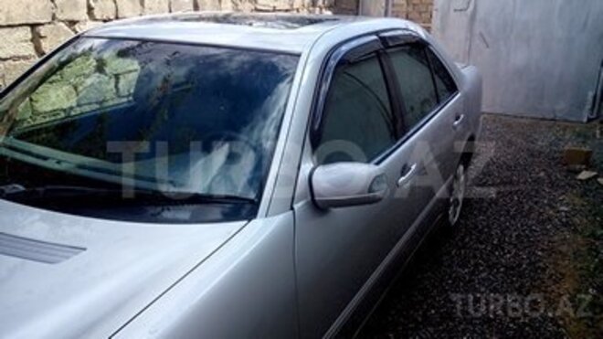 Mercedes E 320 2001, 273,755 km - 3.2 l - Bakı
