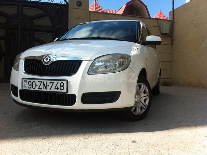 Skoda Fabia 2009, 125,000 km - 1.6 л - Bakı