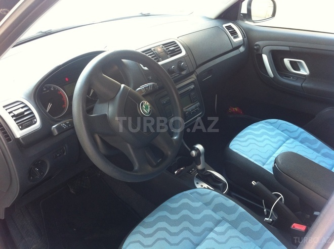Skoda Fabia 2009, 125,000 km - 1.6 л - Bakı