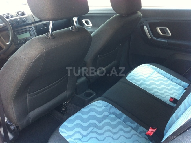 Skoda Fabia 2009, 125,000 km - 1.6 л - Bakı