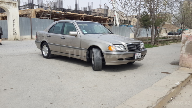 Mercedes C 230 1999, 165,000 km - 2.3 l - Bakı