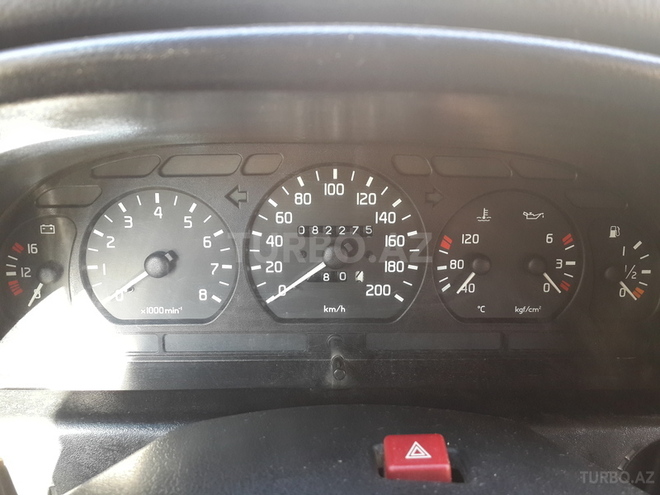 GAZ 31105 2006, 82,000 km - 2.3 l - Bakı