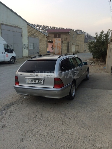 Mercedes C 240 2000, 217,483 km - 2.4 л - Bakı