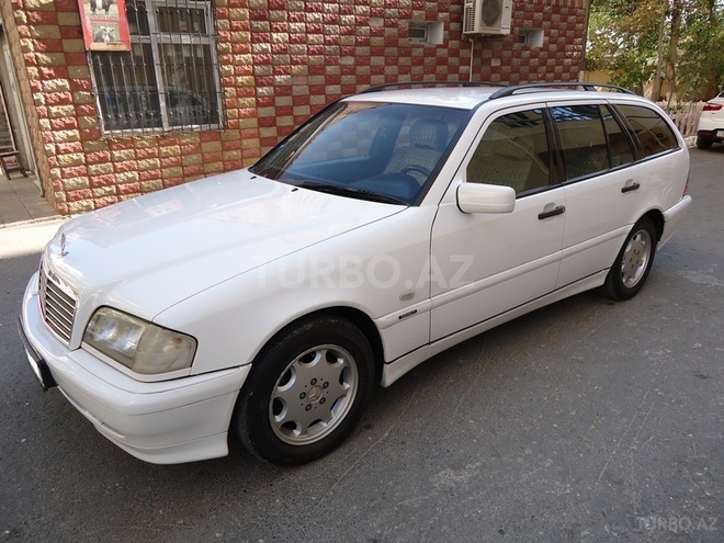 Mercedes C 220 1999, 165,446 km - 2.2 л - Bakı