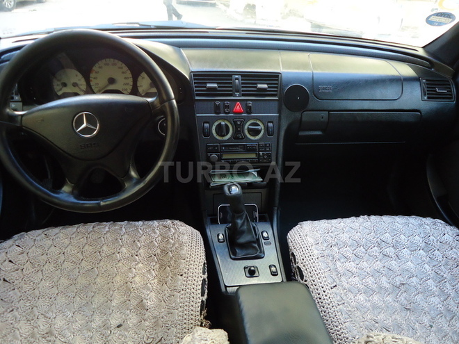 Mercedes C 220 1999, 165,446 km - 2.2 л - Bakı