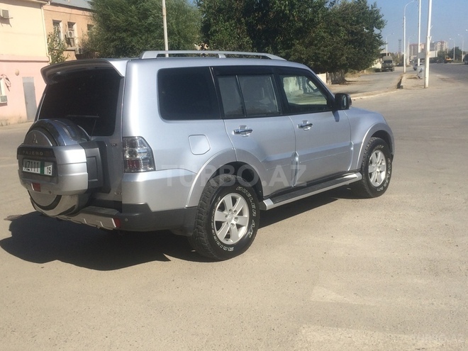 Mitsubishi Pajero 2007, 86,000 km - 3.0 l - Bakı