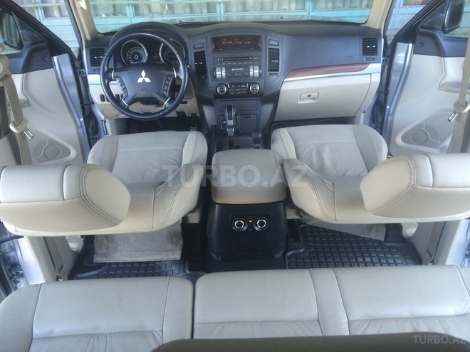 Mitsubishi Pajero 2007, 86,000 km - 3.0 l - Bakı