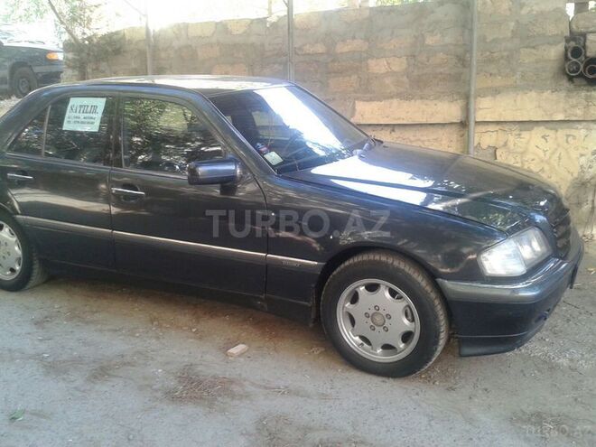 Mercedes C 200 1996, 330,000 km - 2.0 l - Bakı