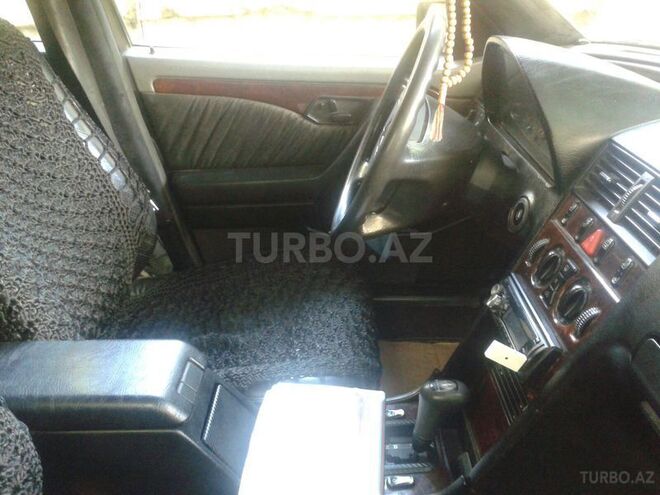 Mercedes C 200 1996, 330,000 km - 2.0 l - Bakı